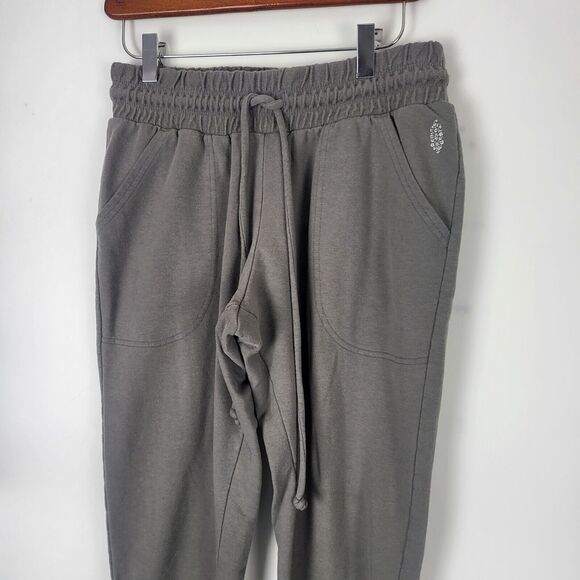 FP Free People Movement Sweatpants M Womens Grey Cuffed High Rise Pockets - Picture 3 of 9